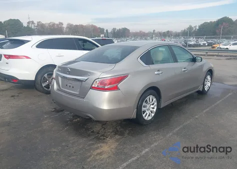 2015 Nissan Altima 2.5 from USA, damaged, VIN 1N4AL3AP0FC582512
